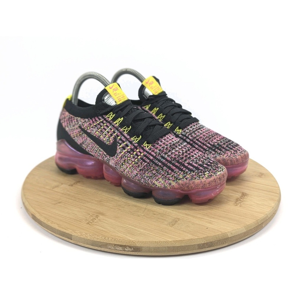 Nike Air VaporMax 3.0 Laser Fuchsia Flyknit Womens Running Shoes Size 7 Sneakers